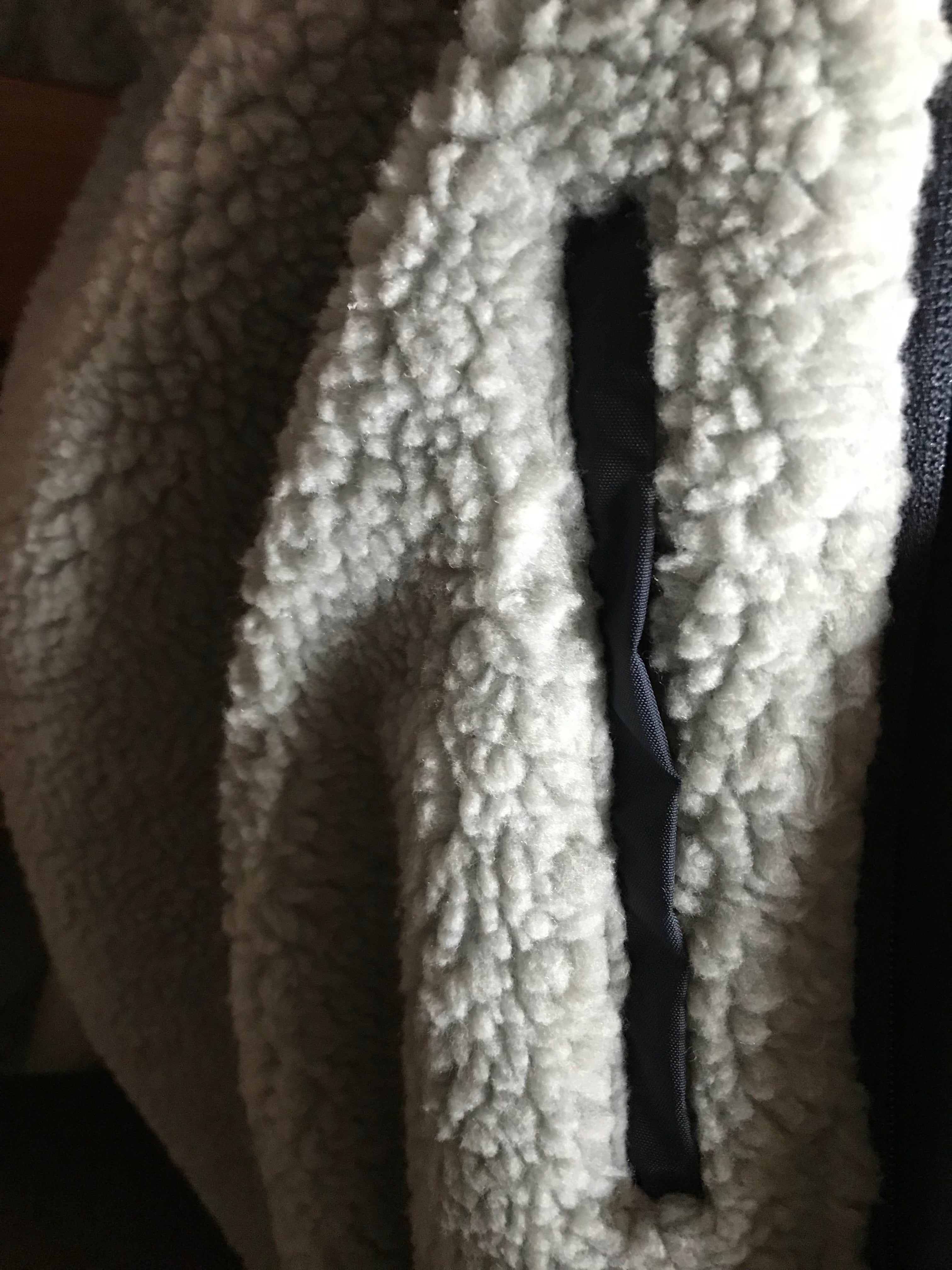 Cwtsh Coat/ Côt Cwtsh