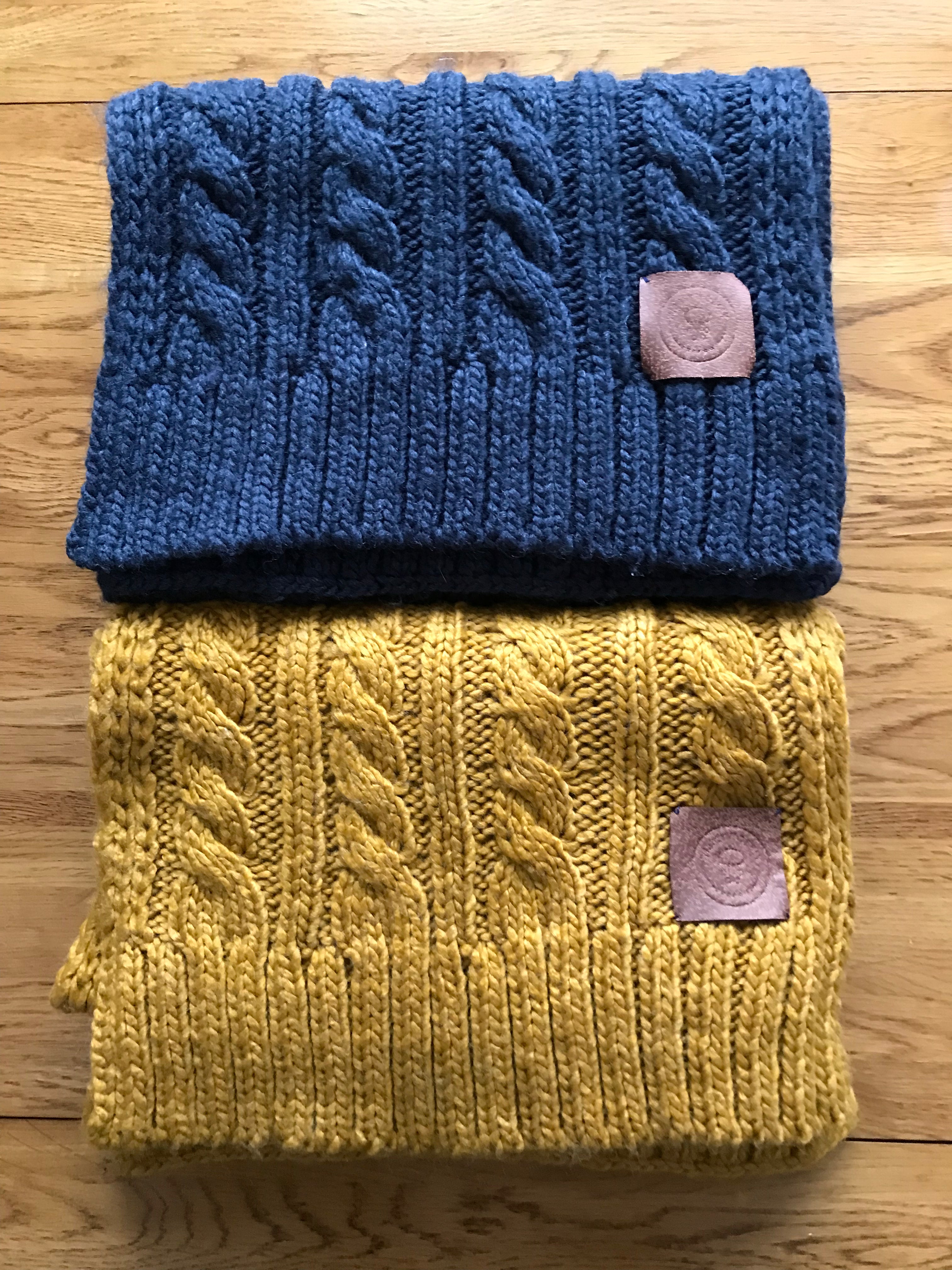 Wibbly Wobbly Cable Knit Scarf
