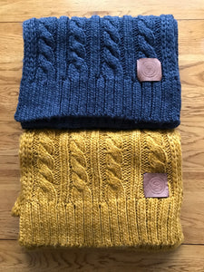 Wibbly Wobbly Cable Knit Scarf